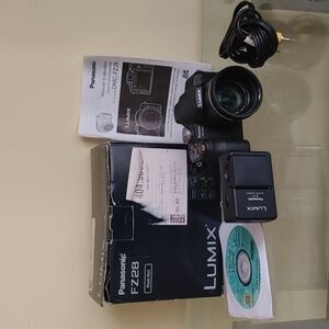 Panasonic Lumix DMC-FZ28 Digital camera Complete‎